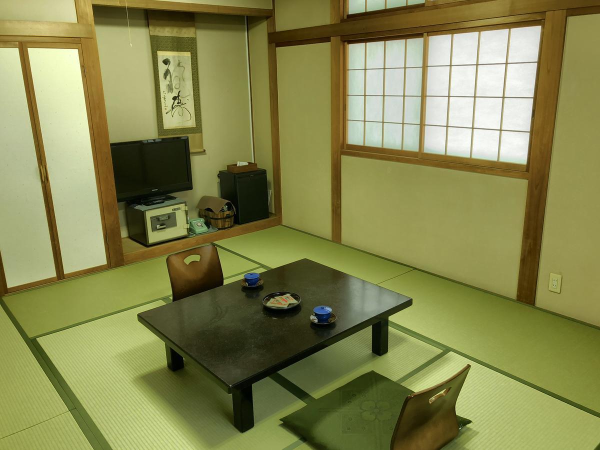 Takasaki Kannonyama Onsen Kinzanso 호텔 외부 사진